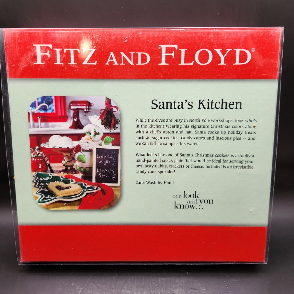 Fitz & Floyd Santa's Kitchen Green Bell Plate & Spreader Set - Picture 3 of 3